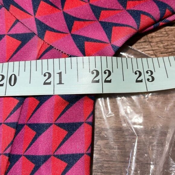 ADDISON BAY Women's Everyday Turtleneck Pullover Berry Mod Geo Size Small NWT $1 - Picture 13 of 14